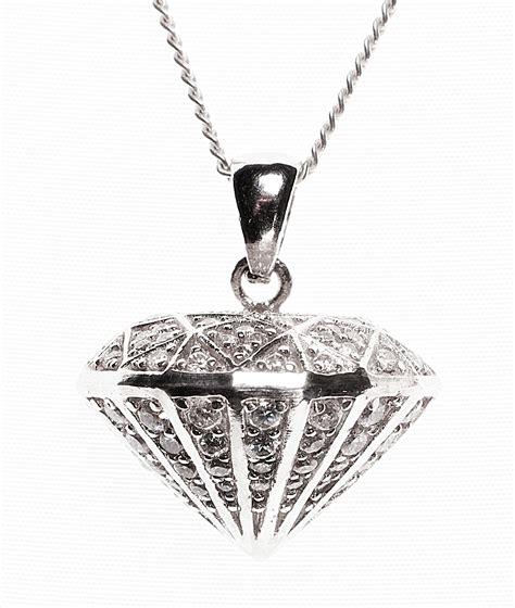 Introducing The Beau Diamond Collection Retail Jeweller