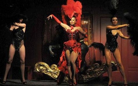 Burlesque đỉnh cao của nghệ thuật múa thoát y
