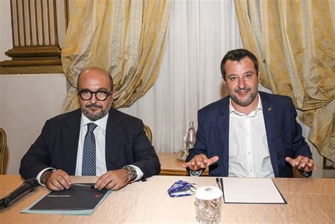 Chi c'era con Salvini e Sangiuliano alla presentazione del libro su