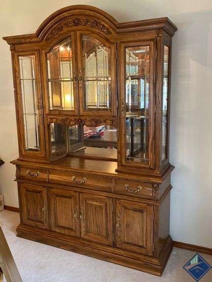Wood Lighted China Cabinet W Glass Doors Estate Details