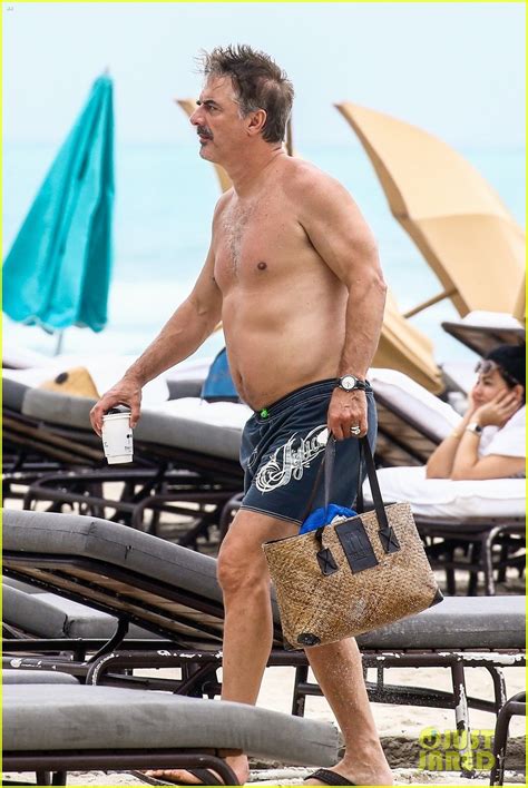 Chris Noth Goes Shirtless On The Beach During Miami Vacation Photo