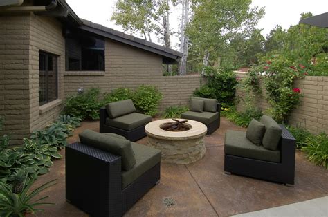 This autumn, play up the natural scenery right outside your door by decorating your front porch. Stone Cottage With Courtyard Design #1870 | Garden Ideas