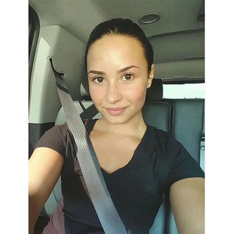 Baring It All Demi Lovato Poses Nude For Vanity Fair Photos Video With No Makeup No
