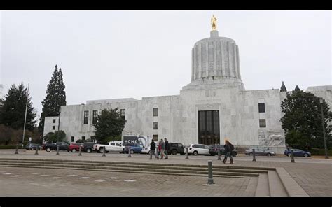 Oregon State Capitol Tour Basics