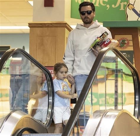 Scott disick is an american media personality, actor, producer, reality television personality, model, businessman, and socialite who is best known for being one of the main cast members on keeping. Pin on JUST SCOTT DISICK AND KID'S