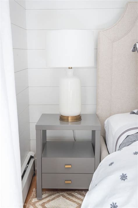 20 Narrow Nightstands For Small Spaces