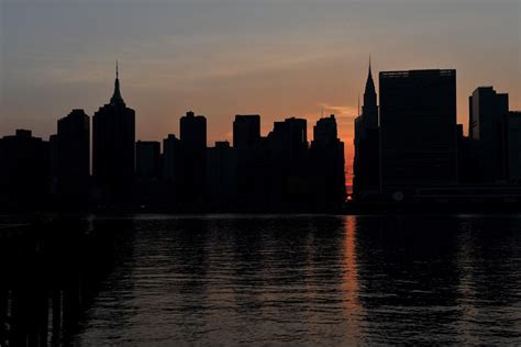 Un Fenómeno Solar Paralizó Manhattan Puestas De Sol Ocasos Calle