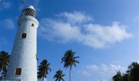 Visit Barberyn Island Lighthouse Barberyn Island Lighthouse Beruwala