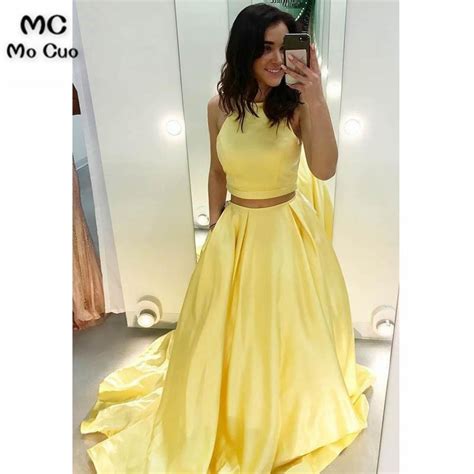 2018 Yellow Evening Dresses Long Halter Satin 2 Pieces Gown Sleeveless