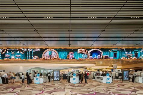 Changi Airport Interior In Singapore 2 E Architect