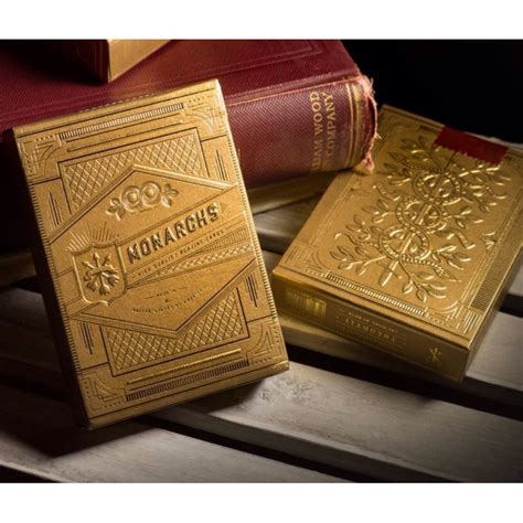 It's time to bring your fanning game to a next level! Gold Monarchs Deck Playing Cards﻿﻿ - Cartes Magie