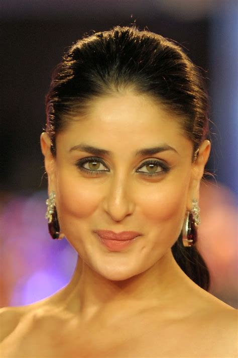 High Quality Bollywood Celebrity Pictures Kareena Kapoor