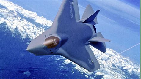Im verteidigu­ngsdeparte­ment soll sich das umstritten­e flugzeug aus den usa durchgeset­zt haben. Tarnkappen-Fighter: Kampfjet F-35 - Der neue Supertrumpf ...