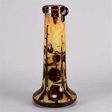 Art Deco Cameo Cased And Cut Glass Vase Décor Marrons By Le Verre Français For Sale At 1stdibs