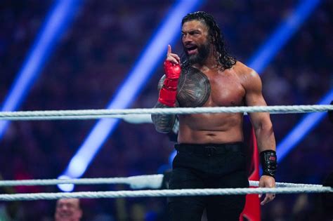 Roman Reigns Keeps Summerslam Title As Jimmy Uso Betrays Jey Verve Times
