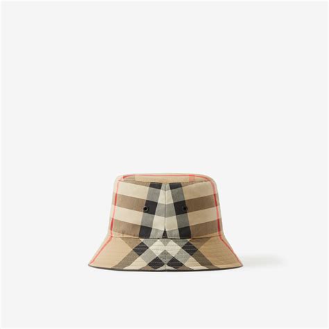 Exaggerated Check Cotton Bucket Hat In Archive Beige Burberry® Official
