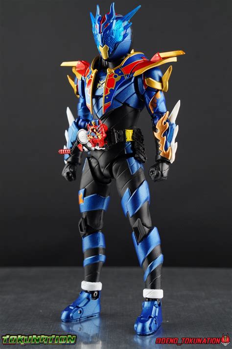 Models from kamen rider city wars. S.H. Figuarts Kamen Rider Great Cross-Z Gallery - Tokunation