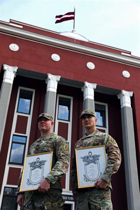 Latvian Minister Of Defense Honors Us Soldiers During The Centennial