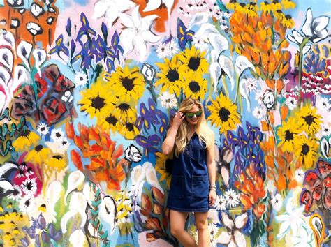 I Believe In Nashville, Visit Nashville, Brick Sidewalk, Flower Mural