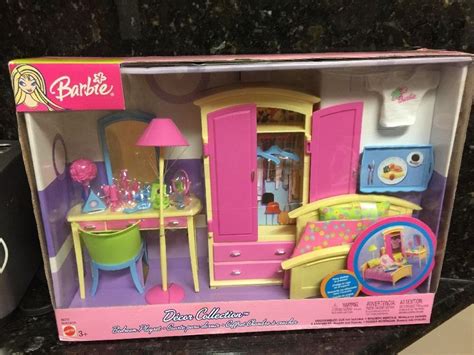 Enjoy free delivery on orders over £40. 2003 BARBIE DECOR COLLECTION BEDROOM PLAYSET Desk Chair ...