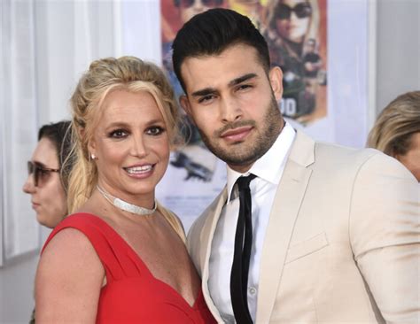 Britney Spears Marries Sam Asghari In California Metro Us