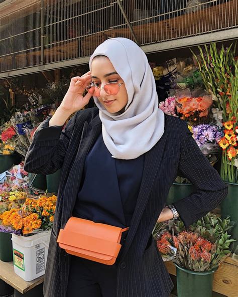 Cara Memakai Hijab Seperti Nissa Sabyan