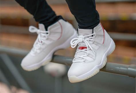 It was an instant favorite among players and it made a blockbuster appearance in the animated classic, space jam. Air Jordan 11 Platinum Tint 378037-016 Release Date ...