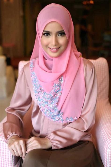 Styling Pink Hijabs 17 Ways To Wear A Pink Colored Hijab Hijab