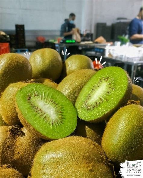 ¿te Gusta El Kiwi 🥝 Vitaminas Y Minerales Frutas Y Verduras Salud