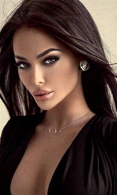 Most Beautiful Faces Gorgeous Eyes Stunning Women Beautiful Women Pictures Beautiful Models