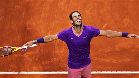 Monday Digest Nadal Ties A Djokovic Record Federer Returns In Geneva