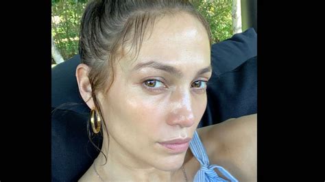 47,231,333 likes · 1,522,105 talking about this. Natürliche Jennifer Lopez begeistert ihre Fans Make-up ...