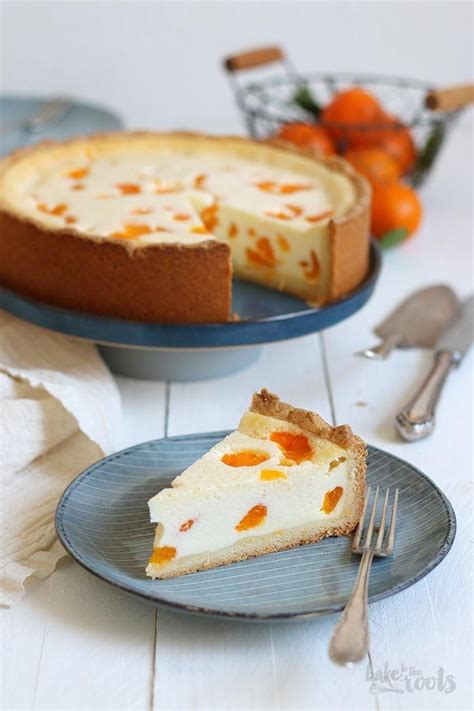 If you don't have sour cream for this cheesecake, you can leave it out. Mandarine Schmandkuchen | Recipe | Sour cream cake, Baking, No bake cake