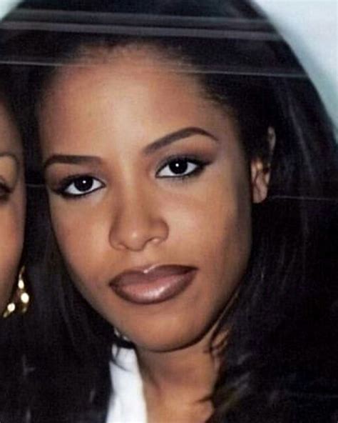 Full Beautiful Lips Aaliyah Hair Aaliyah Style Beauty
