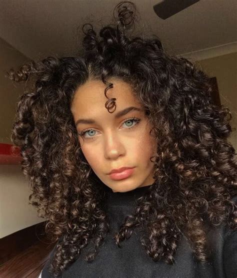Curly Hair Killas™️ 🥀 No Instagram “jaymejo” Long Curly Hair Wavy Hair Curly Hair Styles