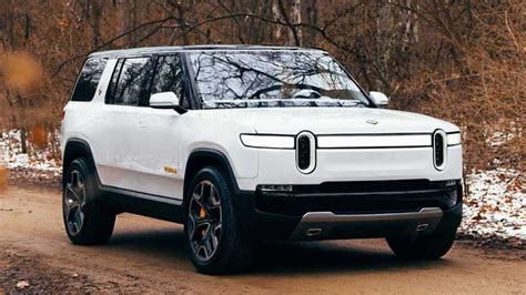 See The Rivian R1s Electric Suv In White For First Time Ever