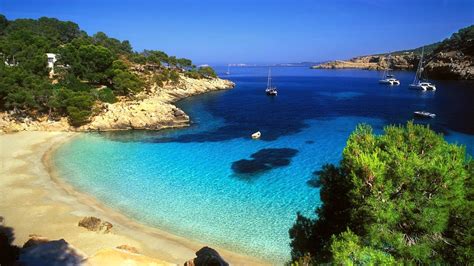 Balearic Islands Cruise Yachts With Captain Places For Yachts Day