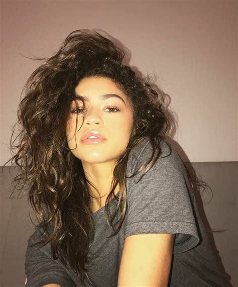 zendaya looks at you like that after forcing you to eat your own cum for her r celebs cei femdom
