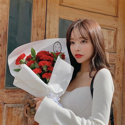 ulzzang korean girl haram asian fashion korean girl groups strawberry fruit food diary inspo
