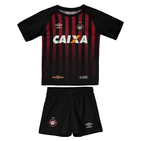 Nikão decide, encosta na artilharia e se aproxima do 50° gol pelo athletico. Kit de Uniforme Umbro Atlético Paranaense I 2018 Infantil ...