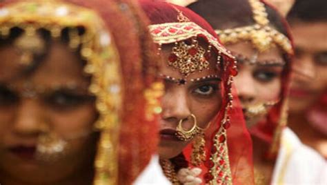 Practice Of Virginity Test Still Rampant In Maharashtras Kanjarbhat