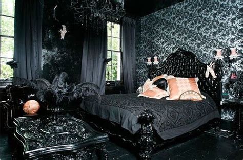 Awesome 43 Creative Gothic Bedroom Design Ideas More At 2019 05 17 43