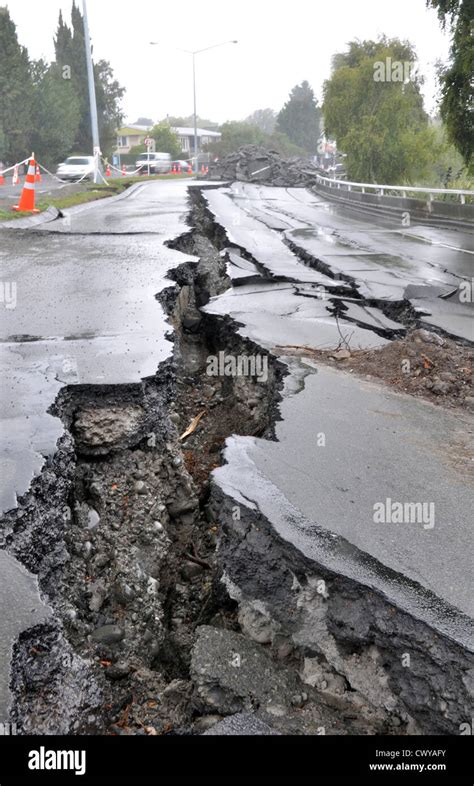 Large Cracks Appear In Christchur In Massive Earthquake Stock Photo