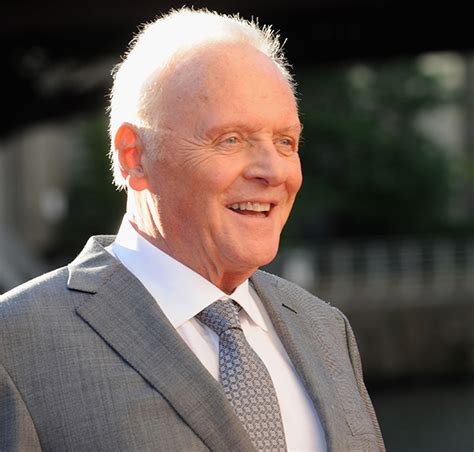 Anthony hopkins wins leading actor and has a funny and charming backstage interview; Anthony Hopkins diz não ser frio por manter distância da ...