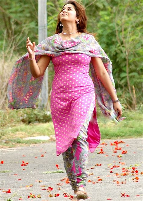 Sangita madhavan nair is an actress, known for sarigamapadani (1994), kalam mari pochu (1996) and amman kovil vaasalile (1996). Movie Actor & Actress Cute Stills: Dancing sangeetha Krish -picture gallery