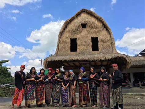 6 Unique Things Only In Lombok Sade Traditional Village Authentic
