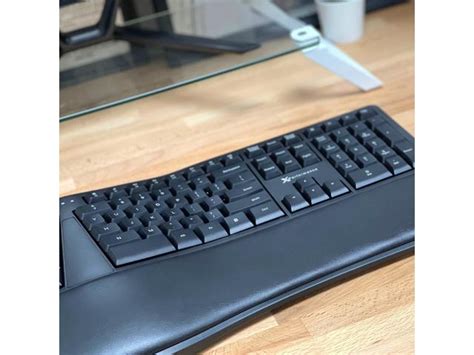 X9 Performance Ergonomic Keyboard Wired With Wrist Rest Type