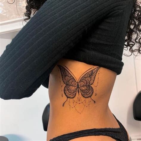Getting a tattoo on my hip. 𝔩𝔦𝔳𝔡𝔞𝔞𝔡𝔬𝔩𝔩 in 2020 | Hip tattoos women, Fierce tattoo, Tattoos