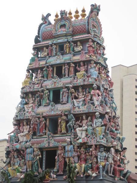 Petronas twin towers (petronas towers). Sri Mariamman Temple | Photo