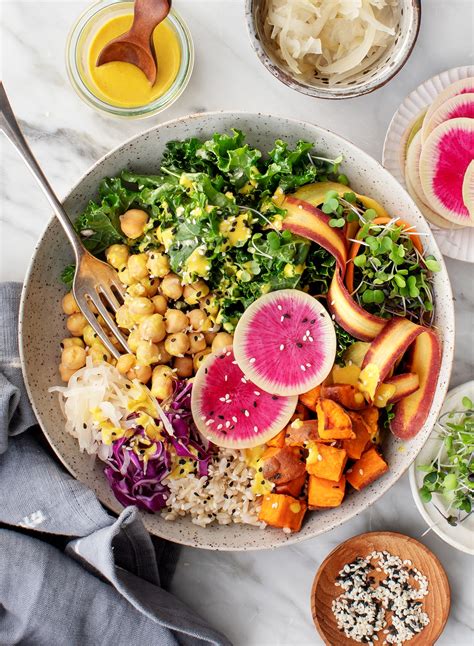 15 Delicious Filling Plant Based Meals To Try The Everygirl